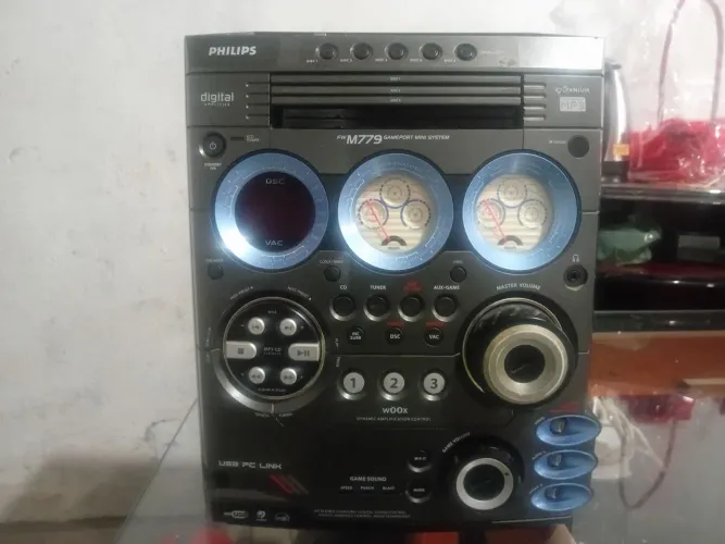 Radio Mini System Philips Gameport FWM779