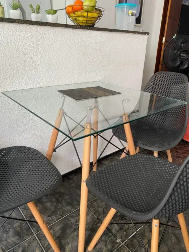 Mesa 3 cadeiras