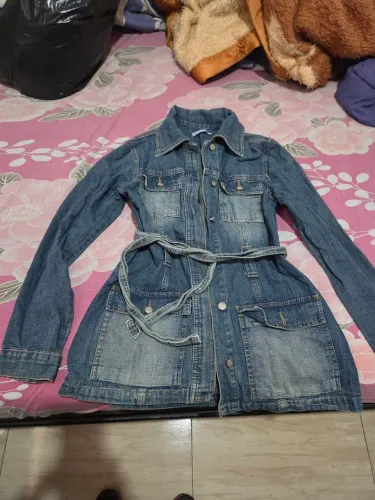 Casaco Jeans feminino número 40