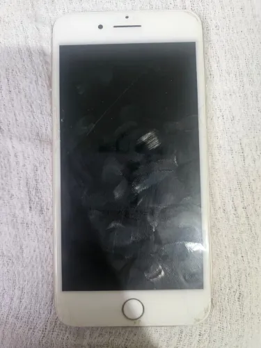 iPhone 8 Plus 