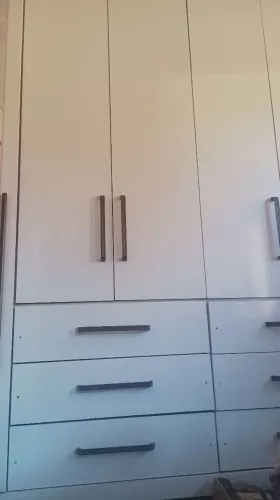 Vendo guarda roupa de casal