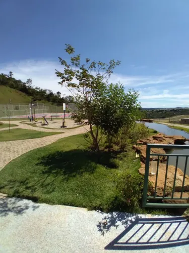 Lotes a prestação!! em cond. fechado 100% Legalizados no Residencial Botânico, atrás do M