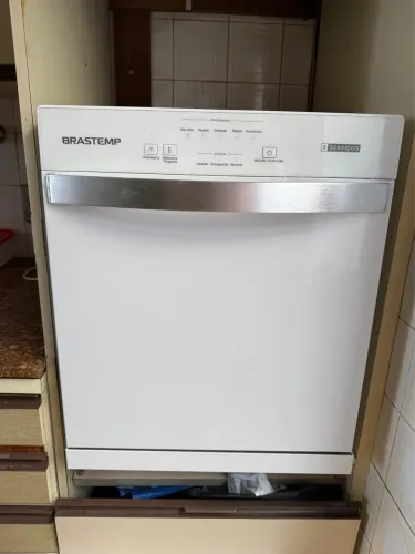 Lava louças 8 serviços Brastemp 220volts na cor branca
