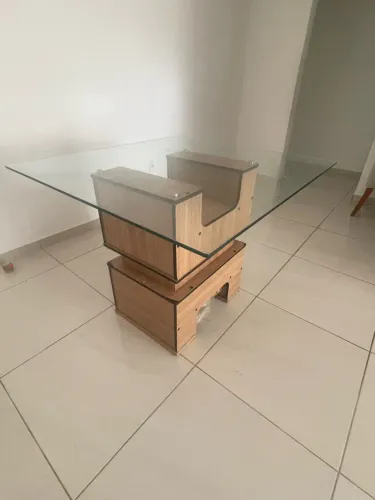 Mesa de jantar - vidro