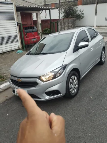 Chevrolet Onix Hatch LT 1.0 8V Flex Mec. 4P 2019