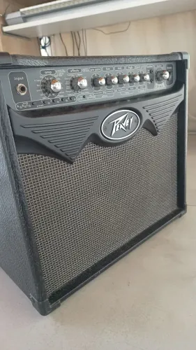 Peavey vypyr 15w. ( Amplificador Guitarra )