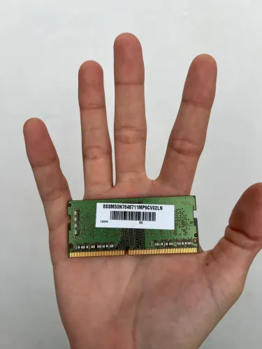 Memória RAM 4GB DDR4 Samsung para Notebook