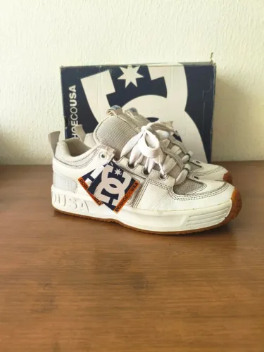 Tenis DC shoes lynx OG x pop trading co - tenis skate anos 2000 y2k