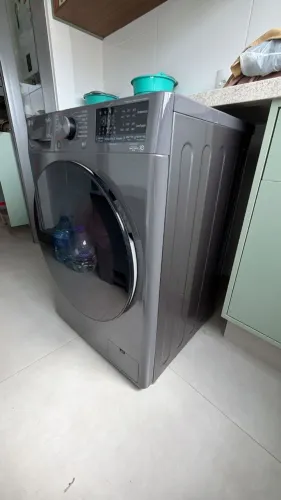 Máquina Lava e Seca Smart LG VC4 12kg Titanium 220v