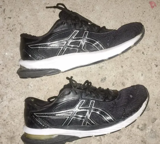 Tênis Asics gel