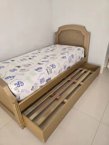 Cama solteiro madeira maciça