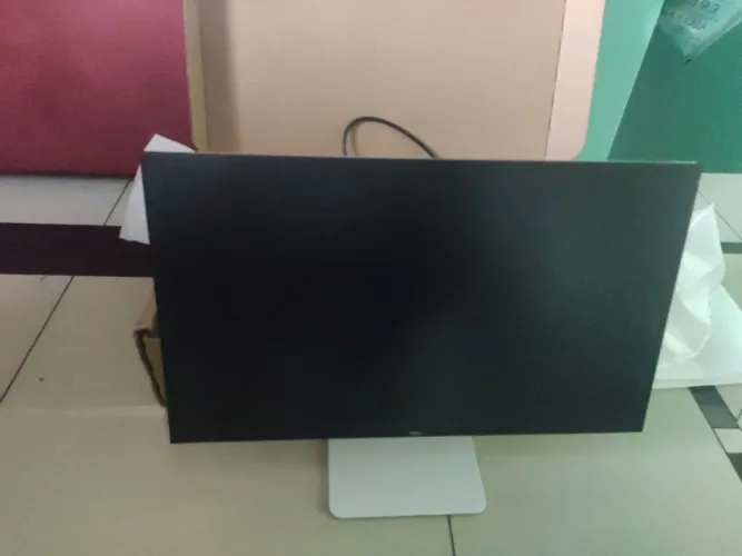 Monitor Dell S2425h 100Hz branco quase novo
