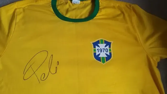 Camisa Seleção Brasileira Retro Anos 70 Com Autografo Pelé