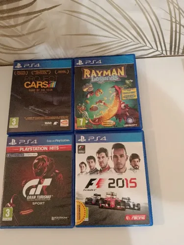 Jogos PS4 (Gran Turismo, Rayman Legends, Project Cars, F1 2015)