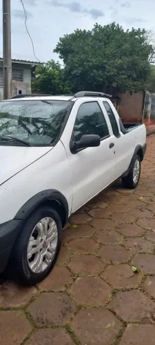 Fiat Strada Working 1.5 MPI 8V CE (álcool) 2000