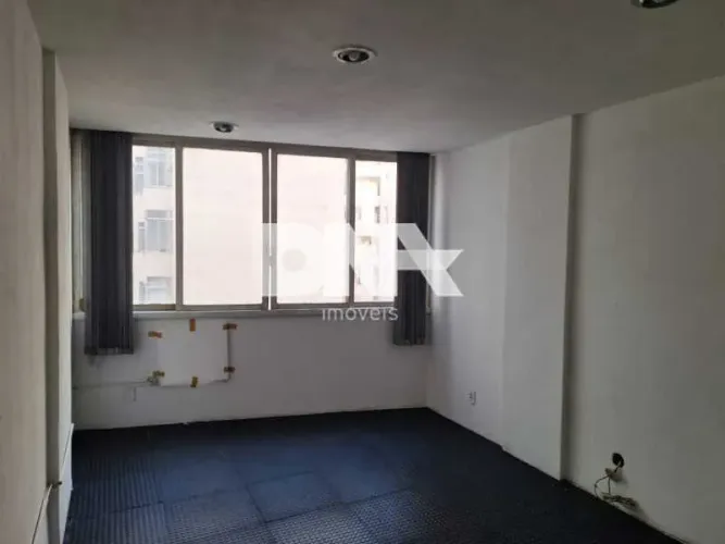 Apartamento - / Residencial / Copacabana