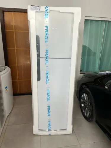 Geladeira cônsul frost free invert 377L nova na caixa