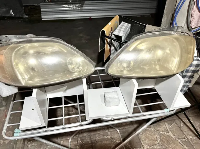 Farol fox 2004 a 2010