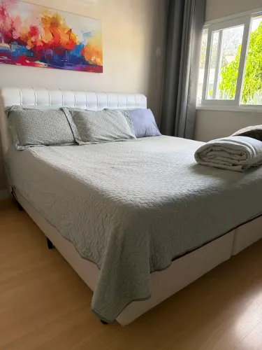 Cama king size marca kingsdown