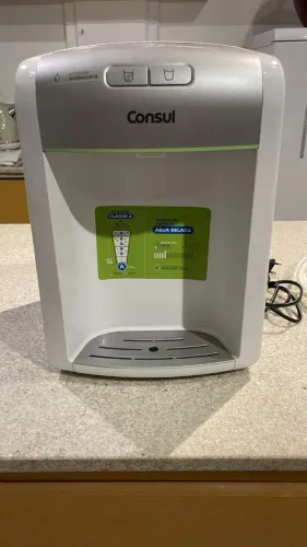 Purificador de Água Consul Prata Refrigerado, com Proteção Antibactérias SEMI NOVO