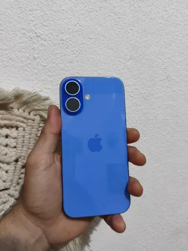 IPhone 16 128GB