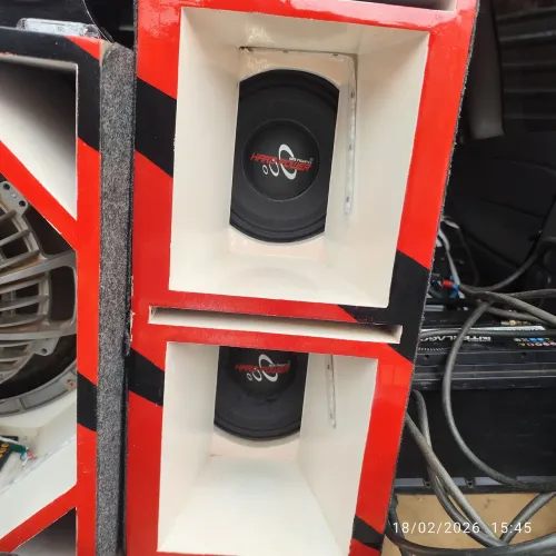 Som automotivo Caixa trio completa