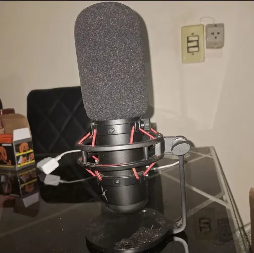 Hyperx Quadcast + Espuma