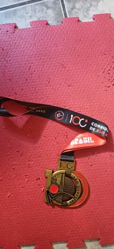 Medalha da São Silvestre 100