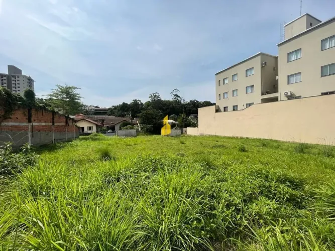 Terreno à venda no Bairro dos Estados em Timbó