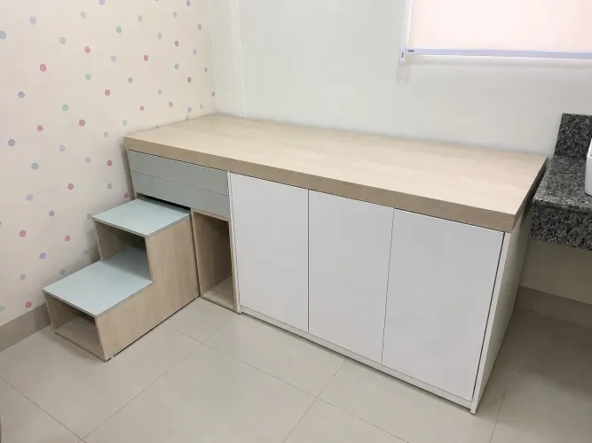 Balcão Planejado em Marcenaria 1,80m | 3 Portas Click + 2 Gavetões | Semi Novo