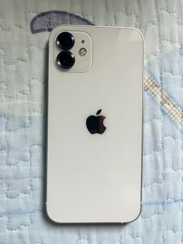 iPhone 12 64gb (Leia a descrição)