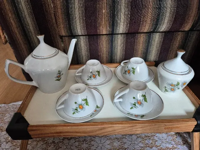 CONJUNTO C/ 06 PEÇAS VINTAGE P/ CHÁ EM PORCELANA POZZANI JUNDIAÍ - NOVO