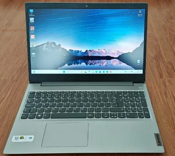 Notebook Lenovo Core i5 10Ger 10210u 4.2Ghz - 8Gb DDR4 - 256Gb SSD Nvme - Tela15'' - Novo