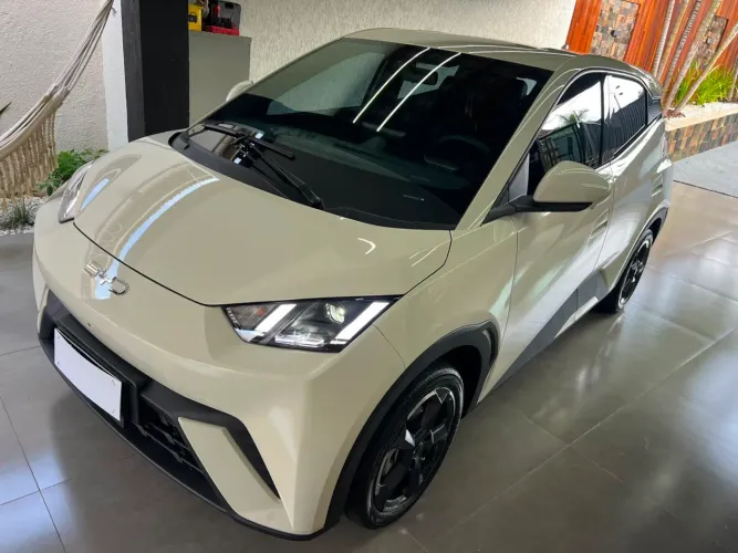 BYD Dolphin Mini (Elétrico) 2025