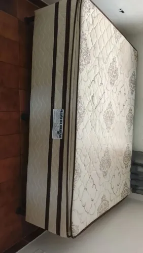 Cama box colchão conjugado
