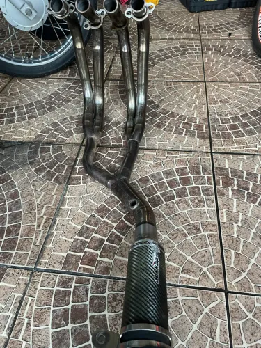 Escapamento esportivo Hornet