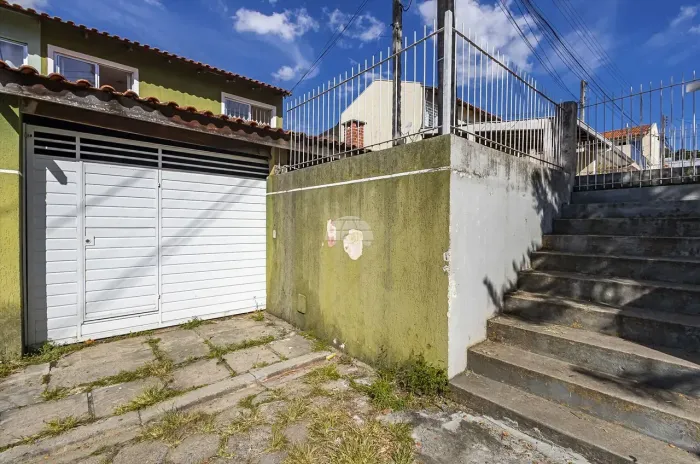 Sobrado para venda com 60 metros quadrados com 3 quartos em Cajuru - Curitiba - PR