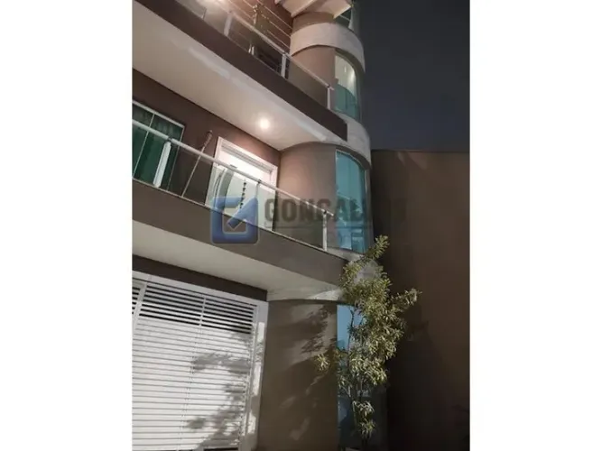 Sobrado Comercial à Venda em São Bernardo do Campo 4 Quartos, 2 Suítes, 4 Vagas