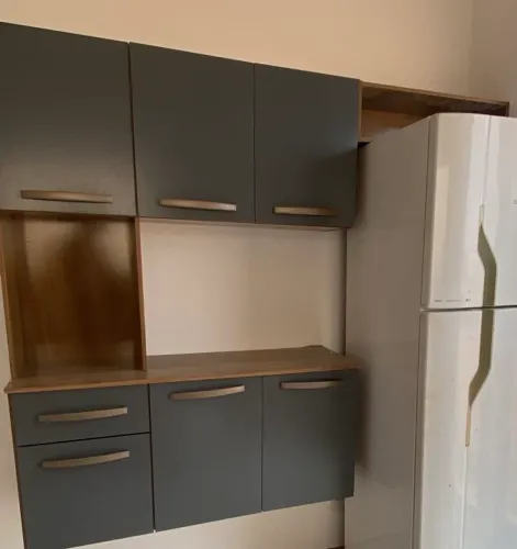 VENDO ARMÁRIO DE COZINHA 