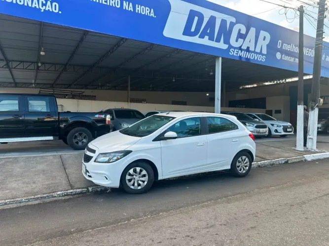 Chevrolet Onix JOY Hatch 1.0 8V Flex Mec. 4P 2019