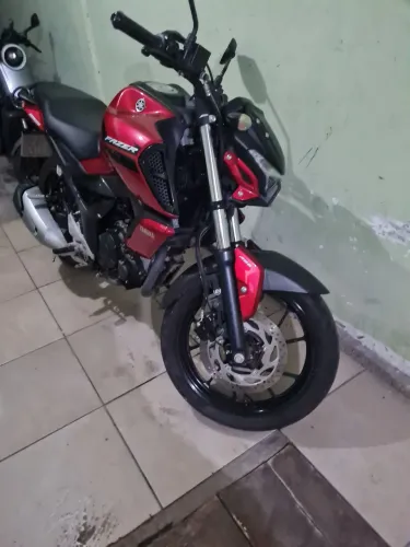 Yamaha Fazer 150 2024 (troco também)