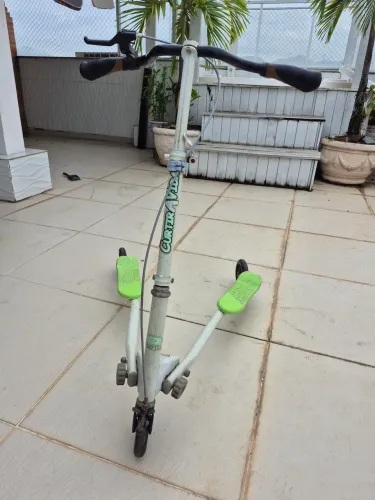 Patineski Curtir A Vida - Patinete 3 Rodas Articulado (Preço Para Desapegar)