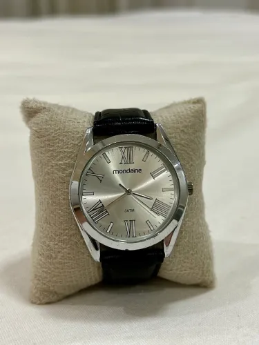 Relógio de pulso mondaine 40mm