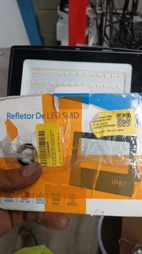 Refletor 300 wv. 1 caixa com 10 unidades 800 reais