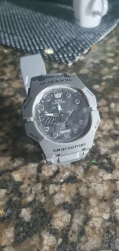 relógio de pulso masculino Casio G-Shock modelo GA-B001