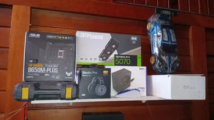 PC Gamer Top DDR5 RTX 5070 Zotac Monitor QHD 27 165Hz VR de brinde