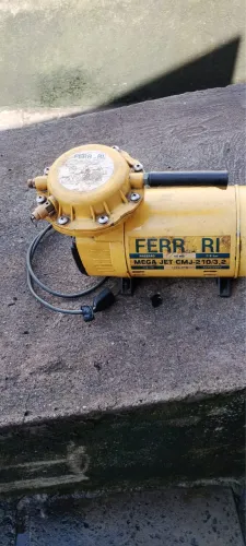Compressor / Bomba de Ar Ferrari Mega Jet CMJ-210/3.2