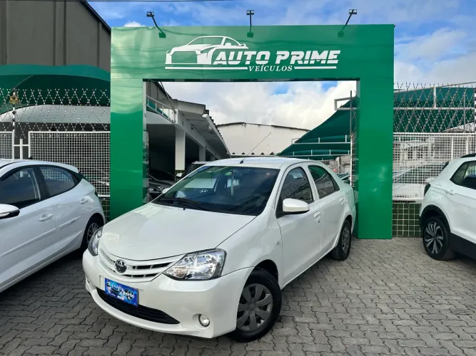 Toyota Etios X Sedan 1.5 Flex 16V 4P Mec. 2016