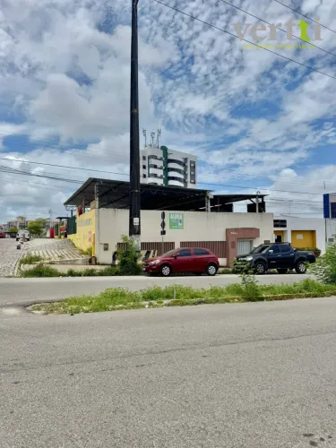 PONTO COMERCIAL COM 4 SALAS PARA LOCAÇÃO EM CANDELÁRIA