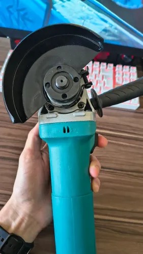 Lixadeira 900w